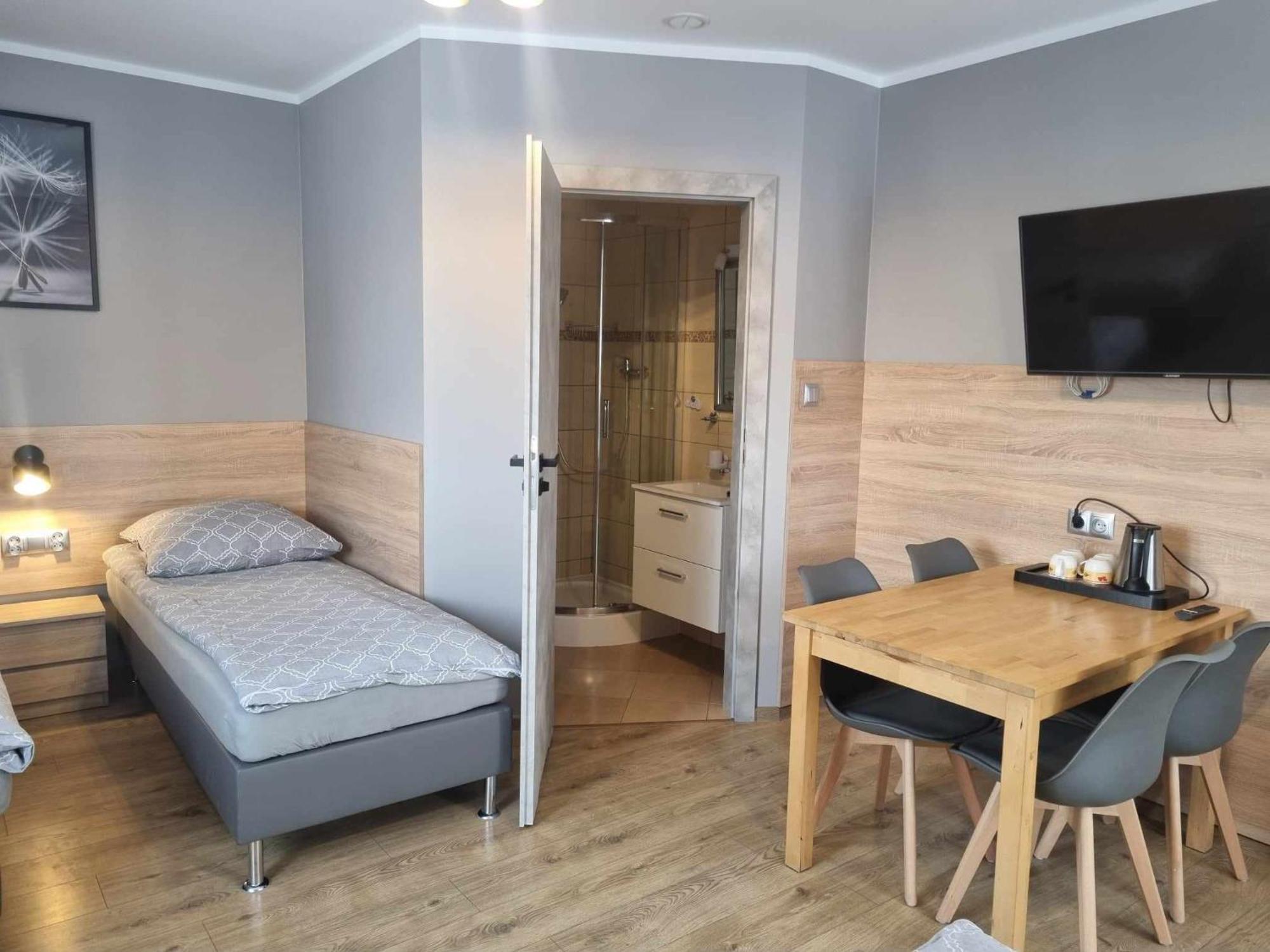 Appartement Przystan à Rozalin  Extérieur photo
