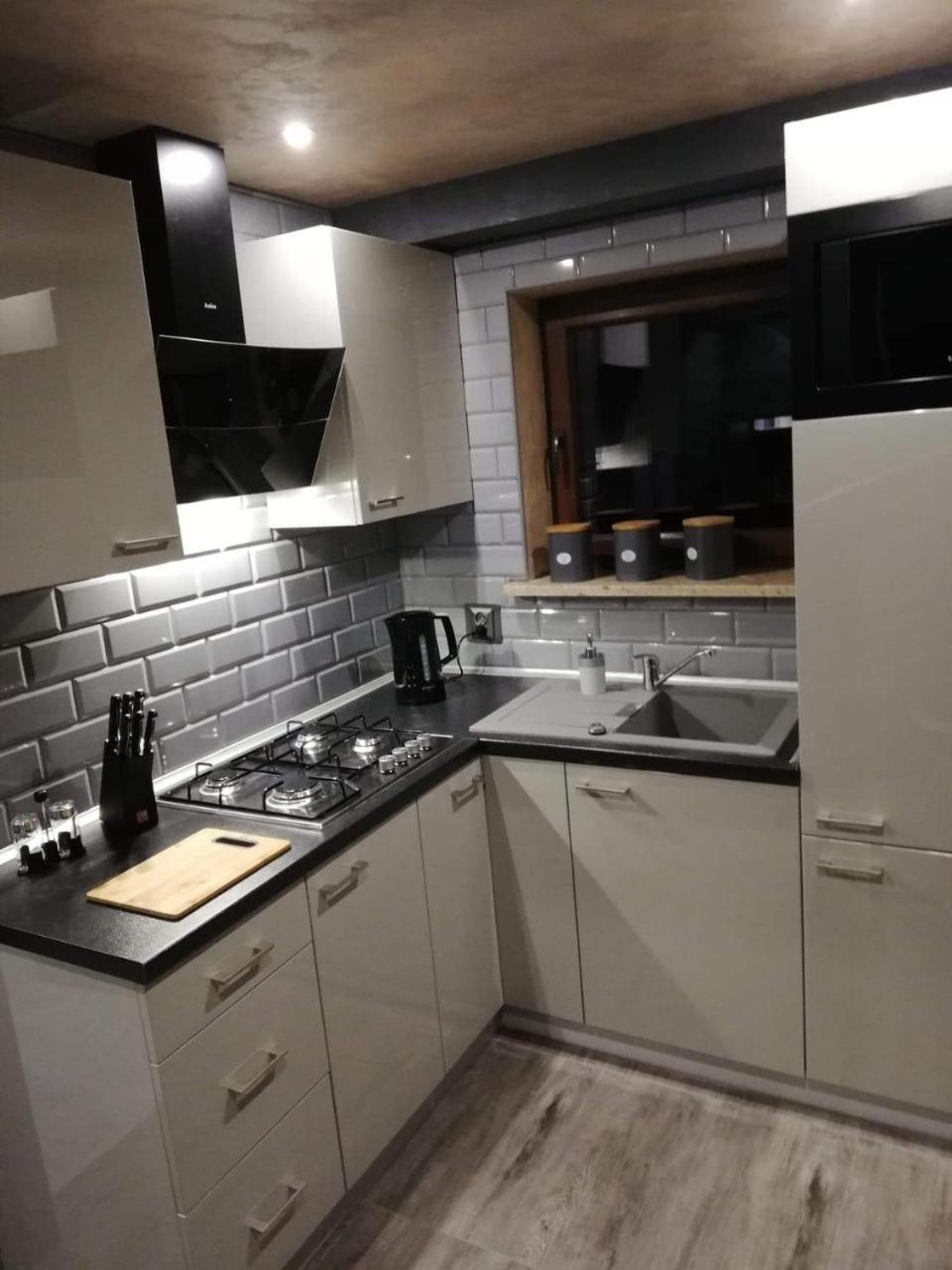 Appartement Przystan à Rozalin  Extérieur photo