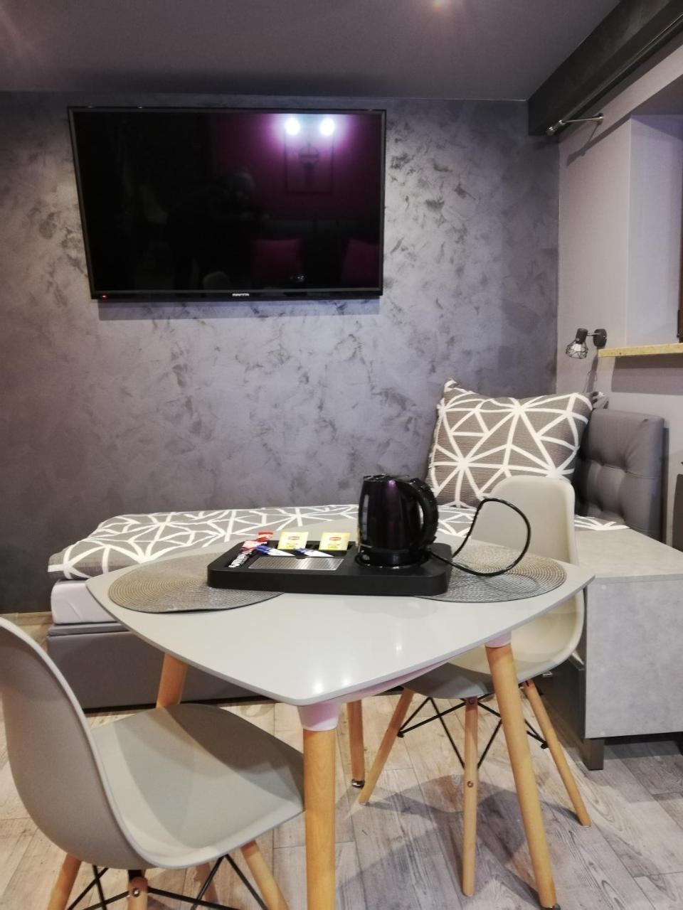 Appartement Przystan à Rozalin  Extérieur photo